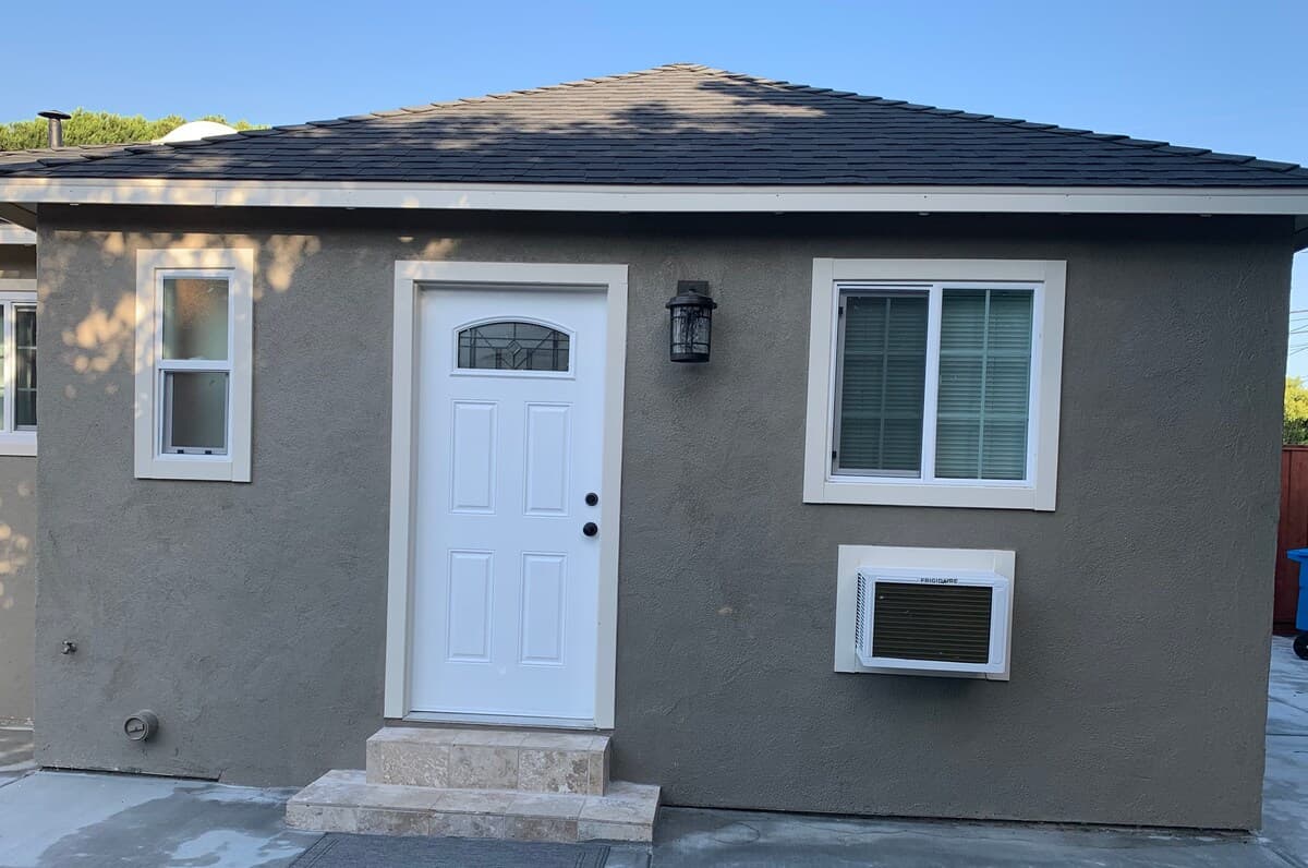 Private Studio Near Stanford & Tech HQs - Photo 11