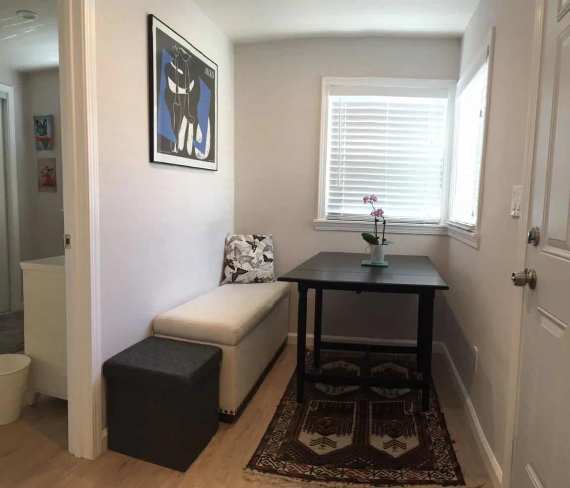 Guesthouse in Redwood City · ★4.96 · 1 bedroom · 1 bed · 1 bath - Image 2
