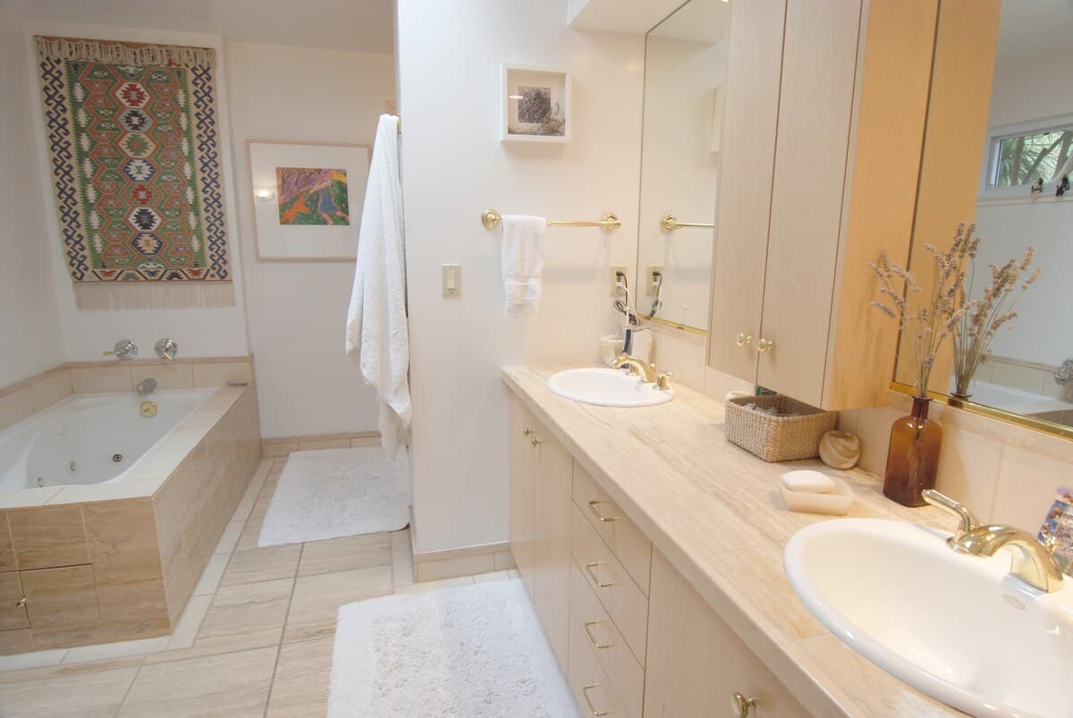 Stanford-Adjacent 4BR with Fire Pit & New Kitchen - Photo 16