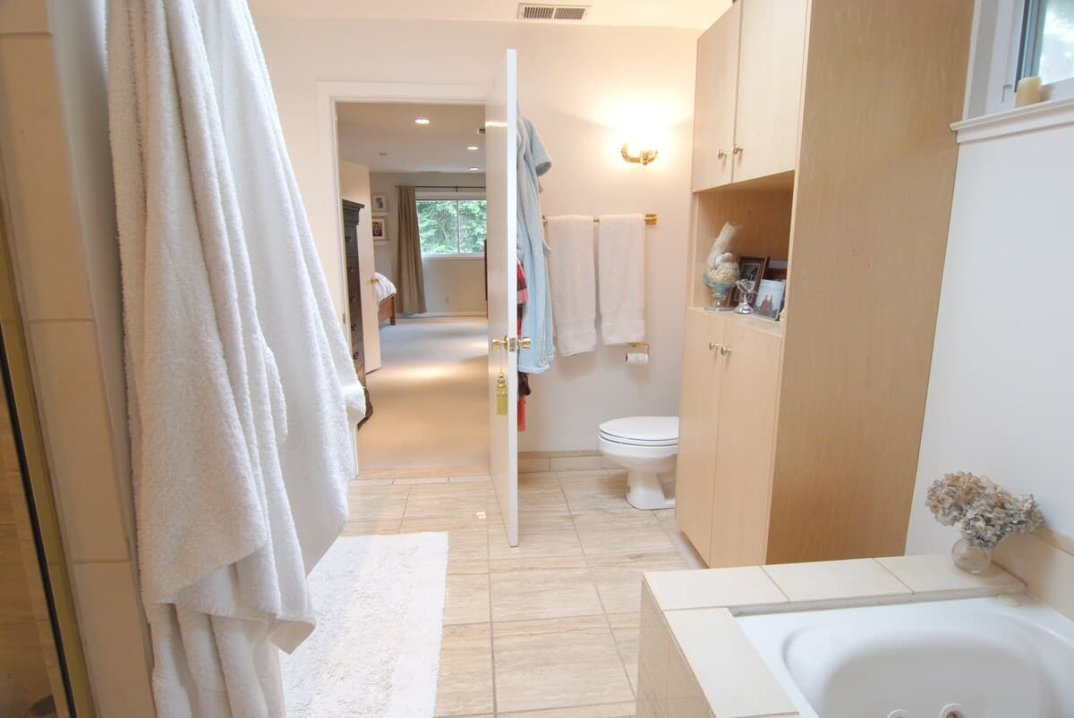Stanford-Adjacent 4BR with Fire Pit & New Kitchen - Photo 15