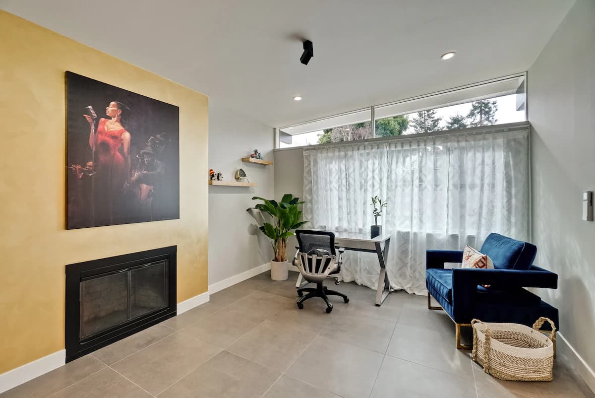 Home in Palo Alto · ★4.96 · 5 bedrooms · 7 beds · 4.5 baths - Image 46