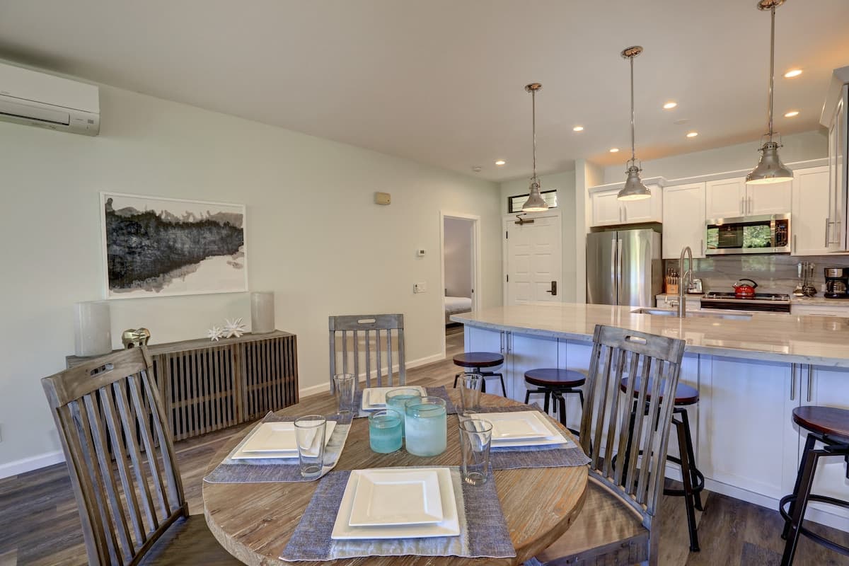 Condo in Wailea · ★4.95 · 2 bedrooms · 3 beds · 2 private baths - Image 8