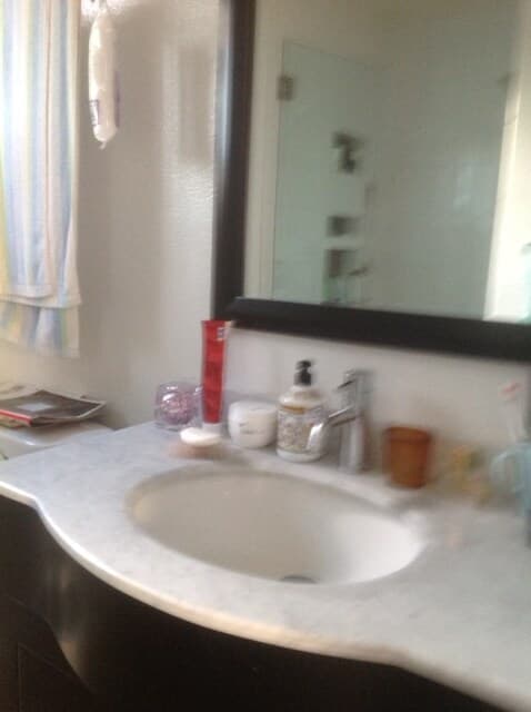 Home in East Palo Alto · ★4.82 · Studio · 1 bed · 1 bath - Image 14