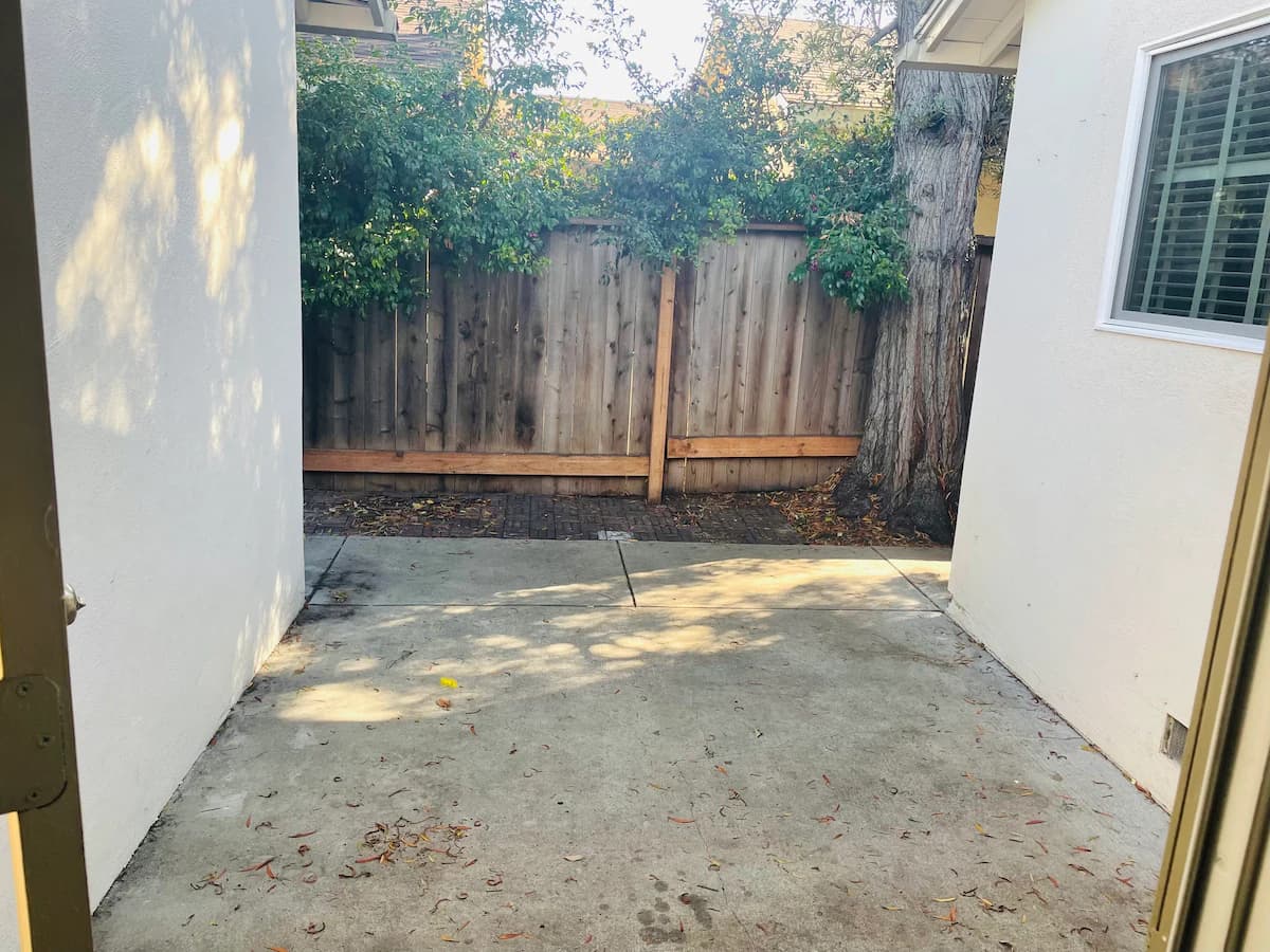 Home in Palo Alto · ★4.75 · 2 bedrooms · 4 beds · 1 bath - Image 22