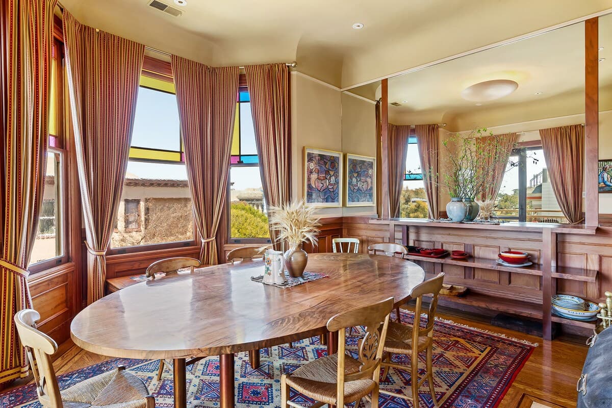 Chef's Kitchen Victorian, 1896 Flat with Terrace - Photo 16