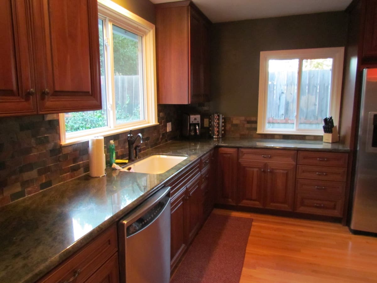 Home in Mountain View · ★4.91 · 3 bedrooms · 7 beds · 2 baths - Image 6