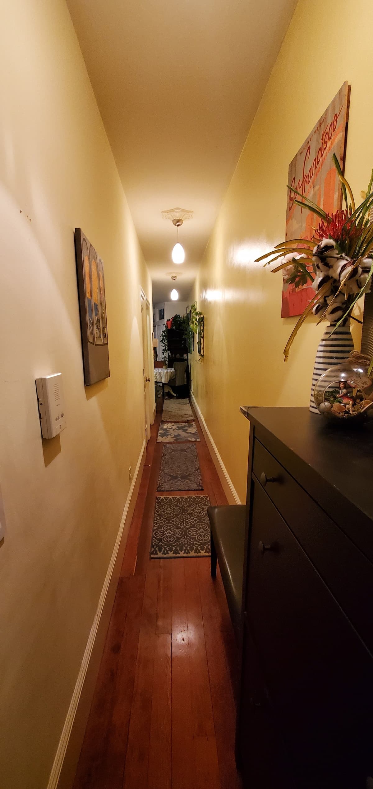 Beautiful Nob Hill Apartment with Perfect Location - Photo 20