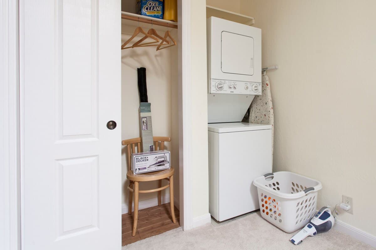 Home in Palo Alto · ★4.91 · 2 bedrooms · 2 beds · 1 bath - Image 14
