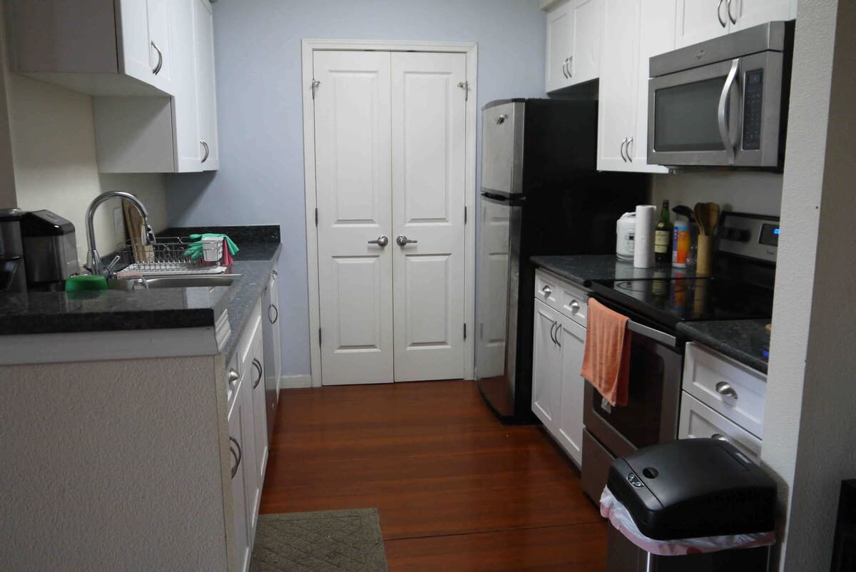 Condo in East Palo Alto · ★4.89 · 1 bedroom · 1 bed · 1 bath - Image 14