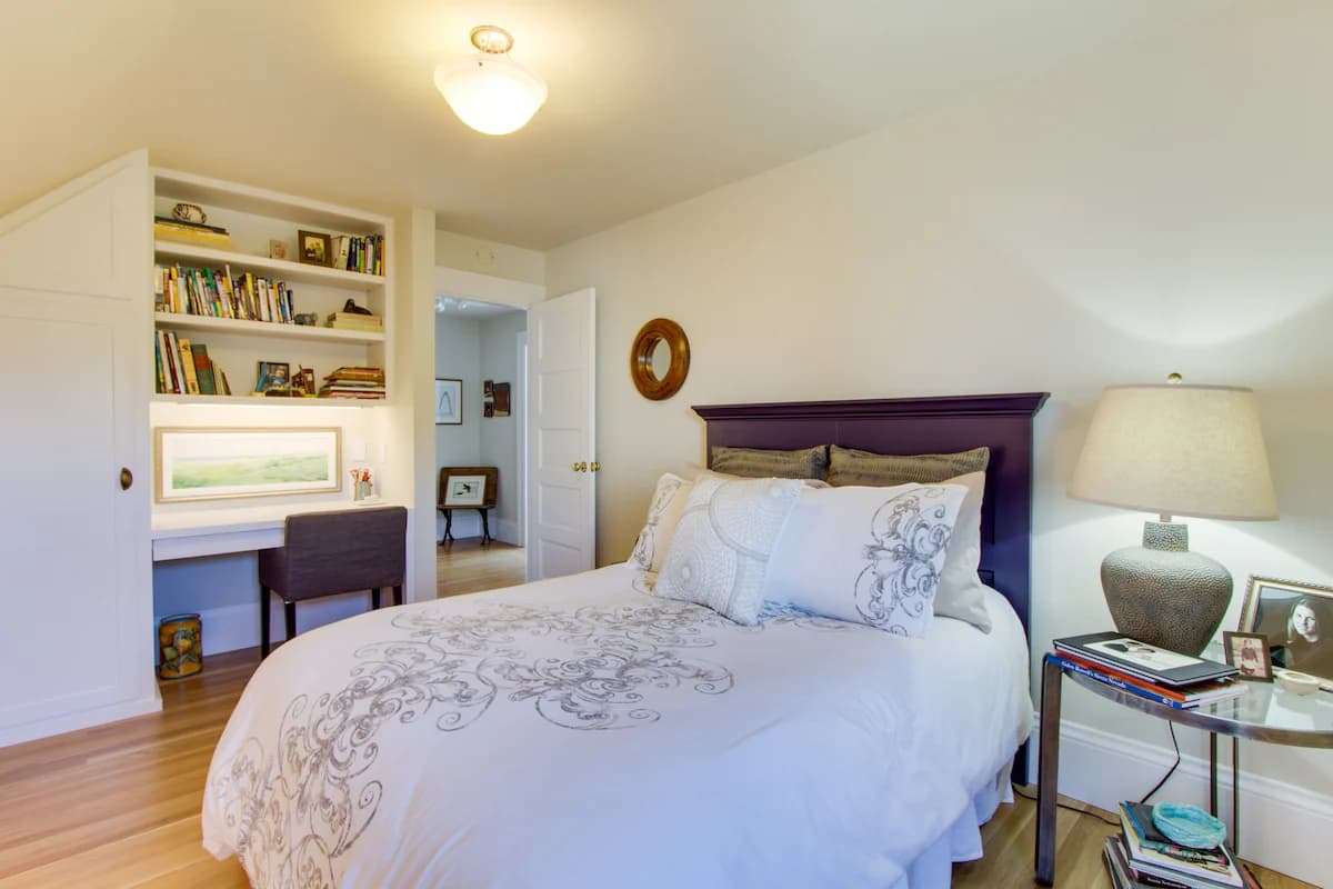 Sunny Noe Valley Hilltop Home with Garden Views - Photo 29