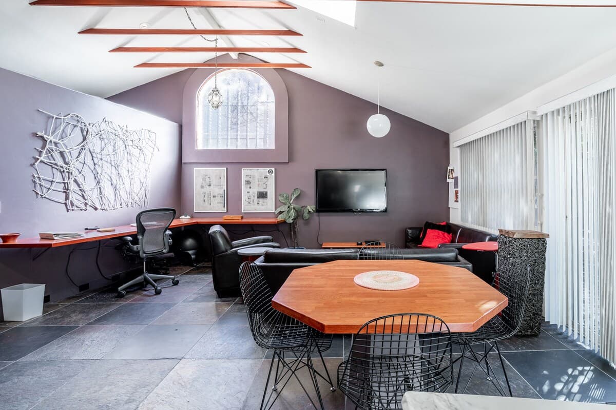 Guesthouse in Palo Alto · ★5.0 · 2 bedrooms · 2 beds · 1.5 baths - Image 16