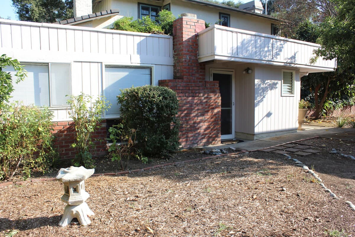 Quiet Silicon Valley Cottage Near Stanford - Photo 17