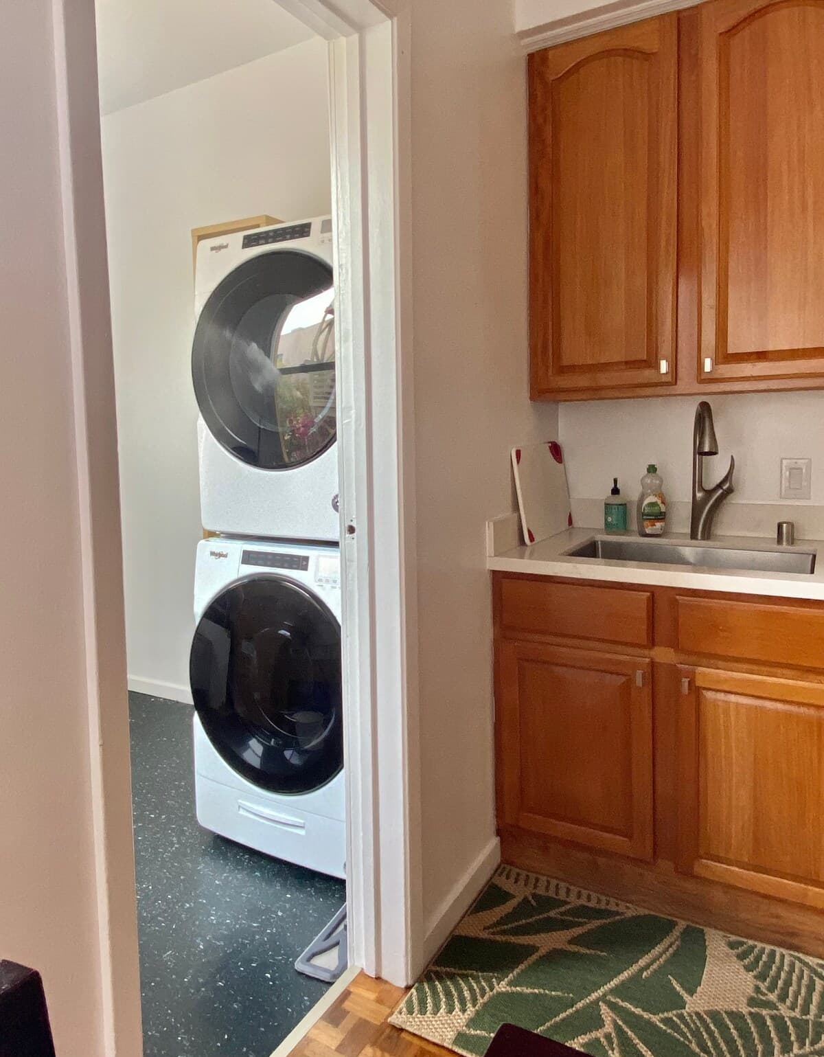 Sunny, Spacious 3 Bedroom Edwardian in the Mission - Photo 26