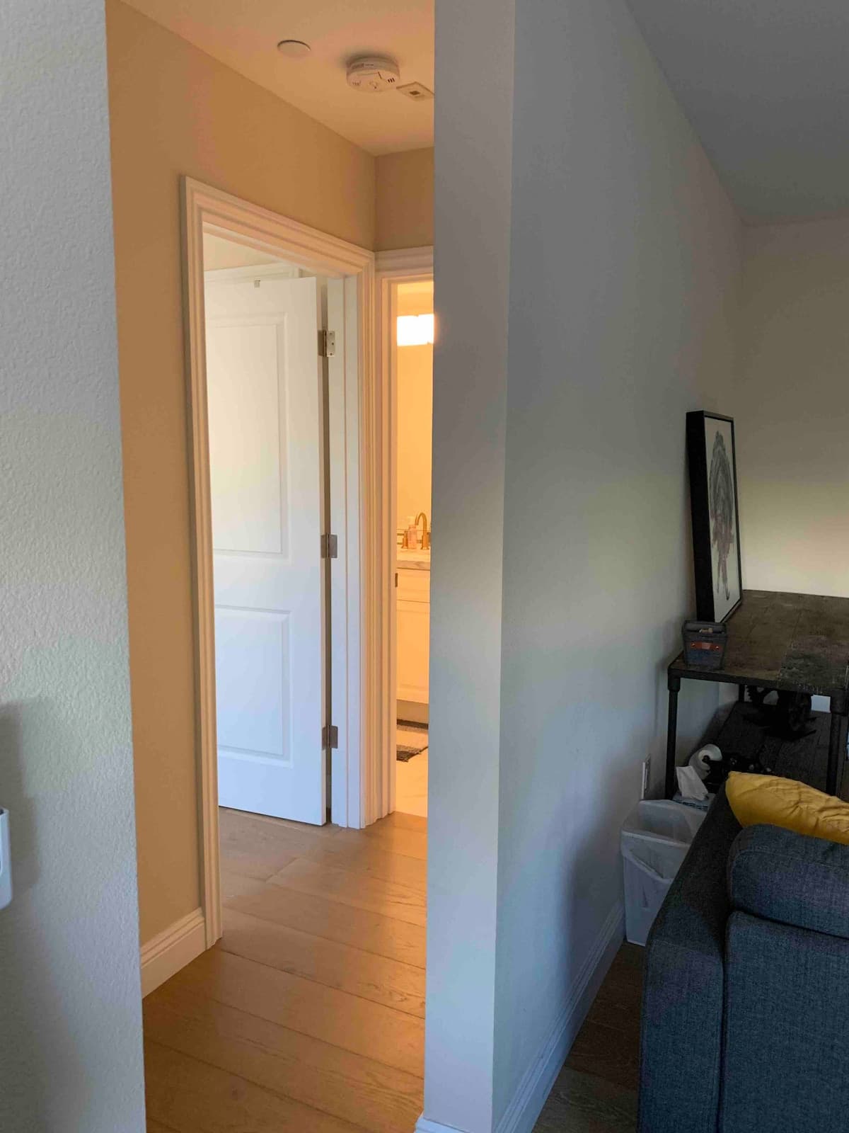 Guesthouse in Redwood City · ★4.98 · 1 bedroom · 1 bed · 1 bath - Image 3
