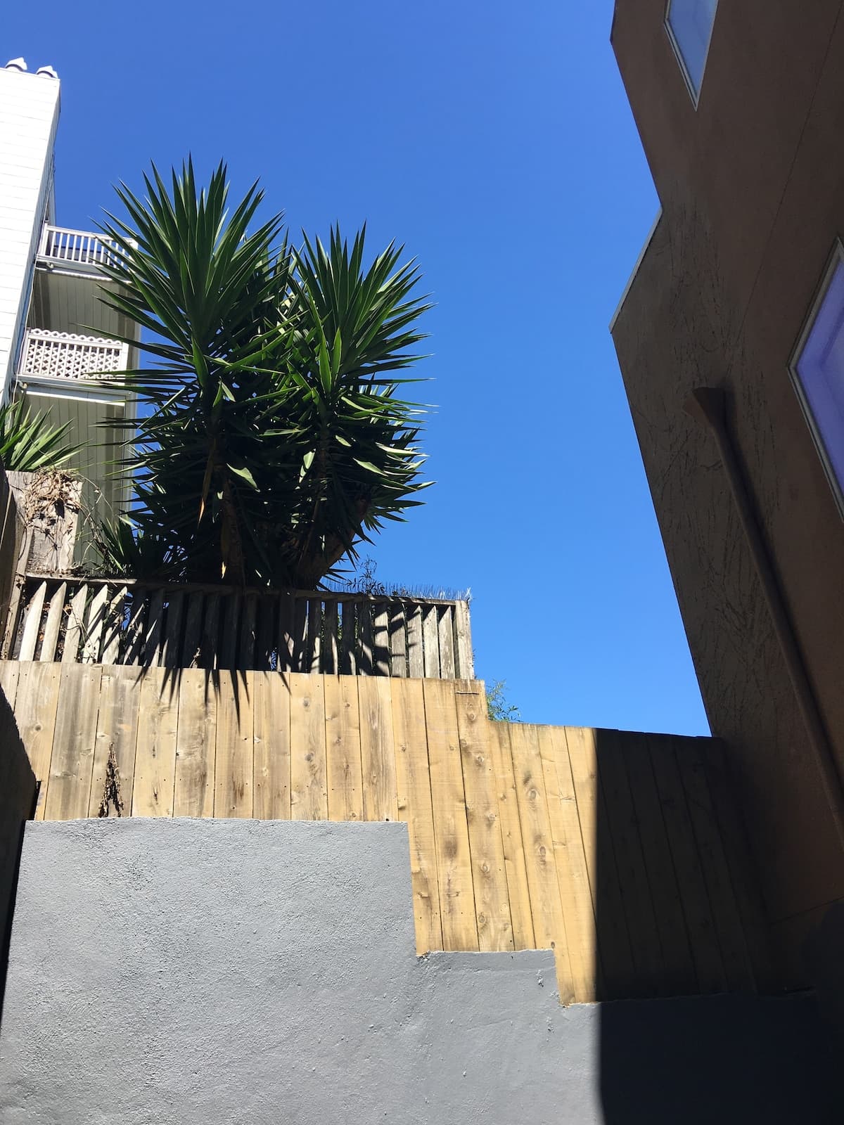 Private Hot Tub & Patio, Upper Market SF - Photo 4