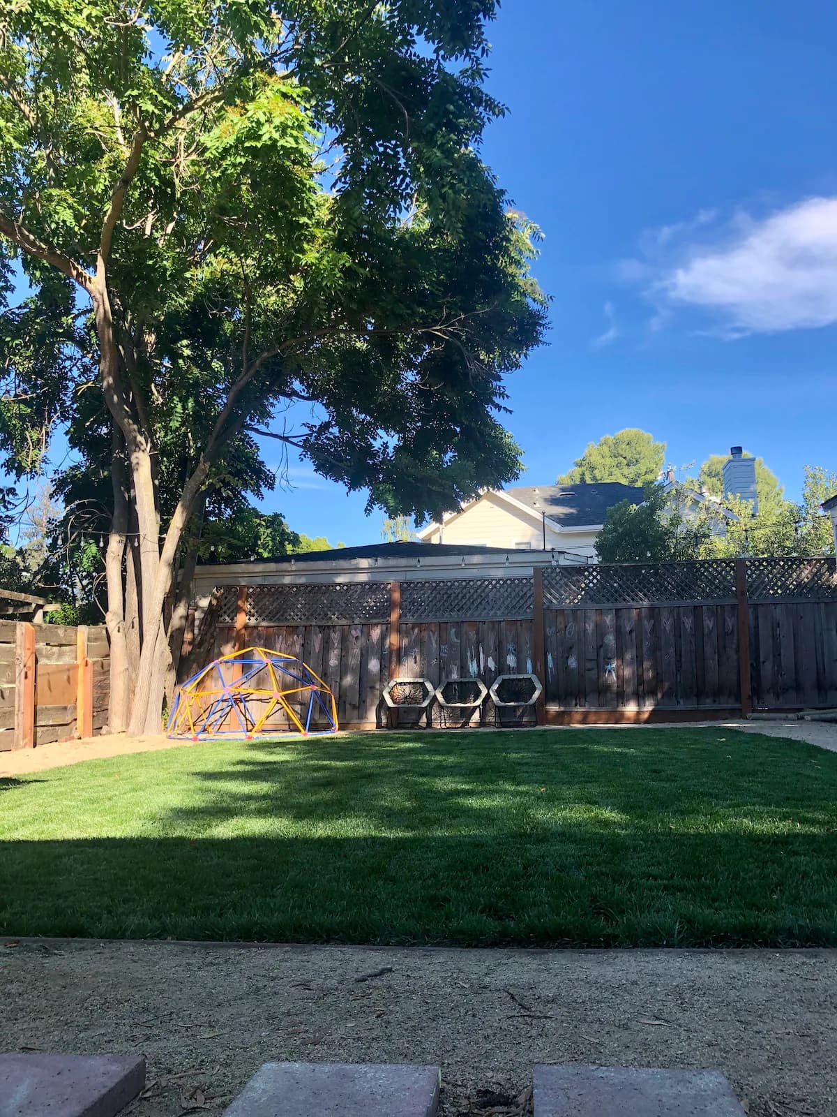 Home in Palo Alto · ★4.77 · 5 bedrooms · 7 beds · 2 baths - Image 1