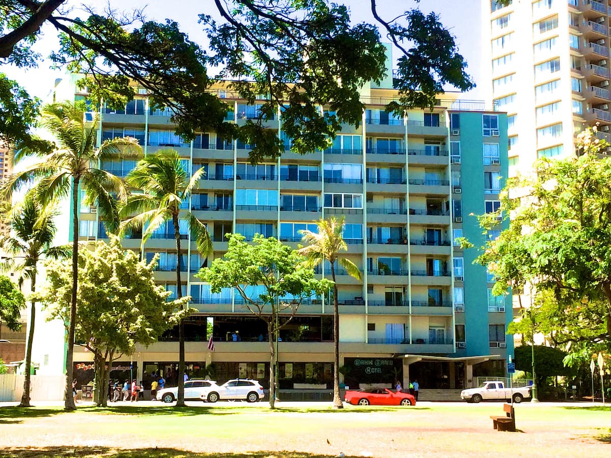 RARE HAWAIIAN DIAMOND - Image 64