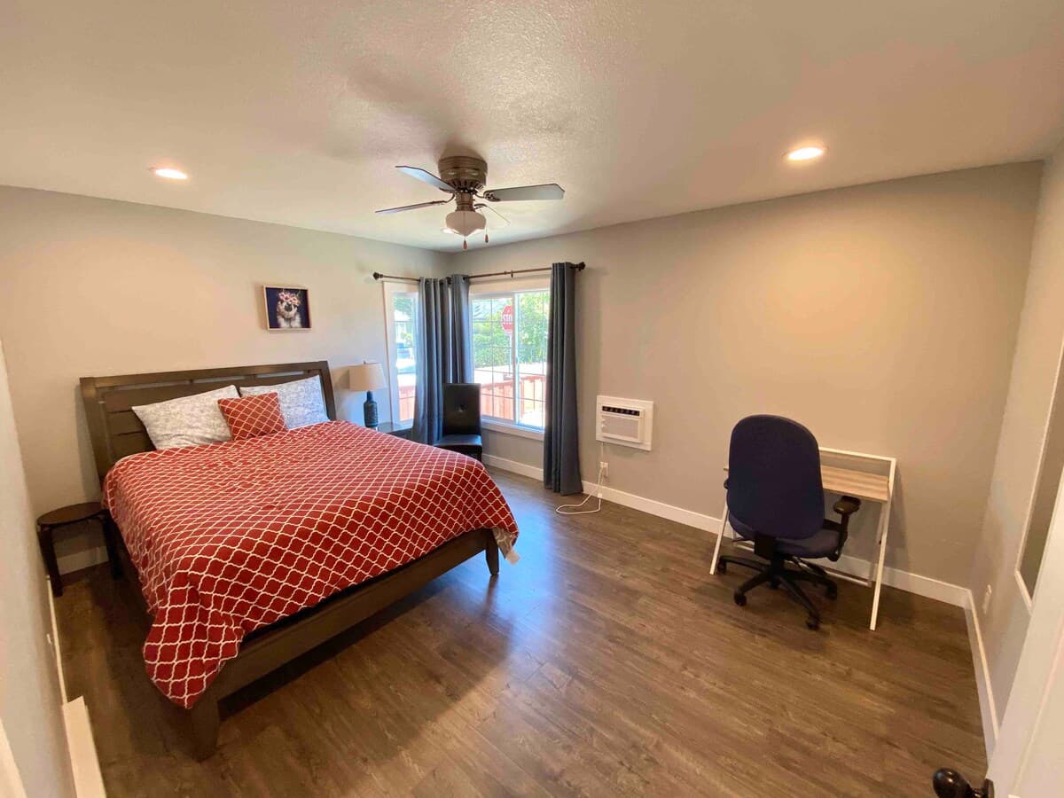 Private 2BR Near Stanford, FB, Amazon - Photo 8