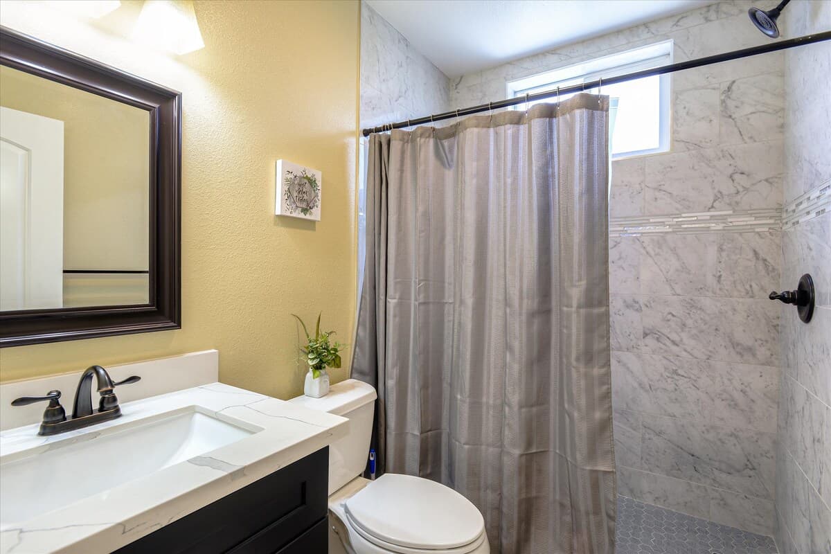 New 2019 Guesthouse, Heart of Silicon Valley - Photo 10