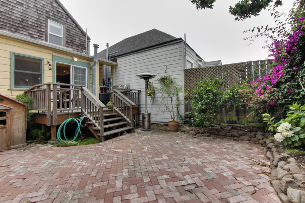 1926 Bernal Heights Farmhouse, Walk to Cortland - Photo 17