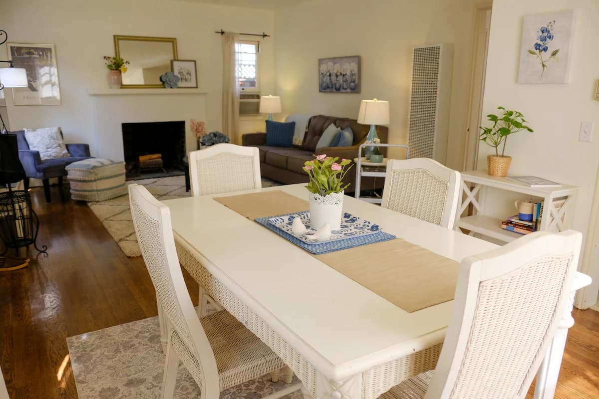 Home in Palo Alto · ★4.93 · 2 bedrooms · 4 beds · 1 bath - Image 9