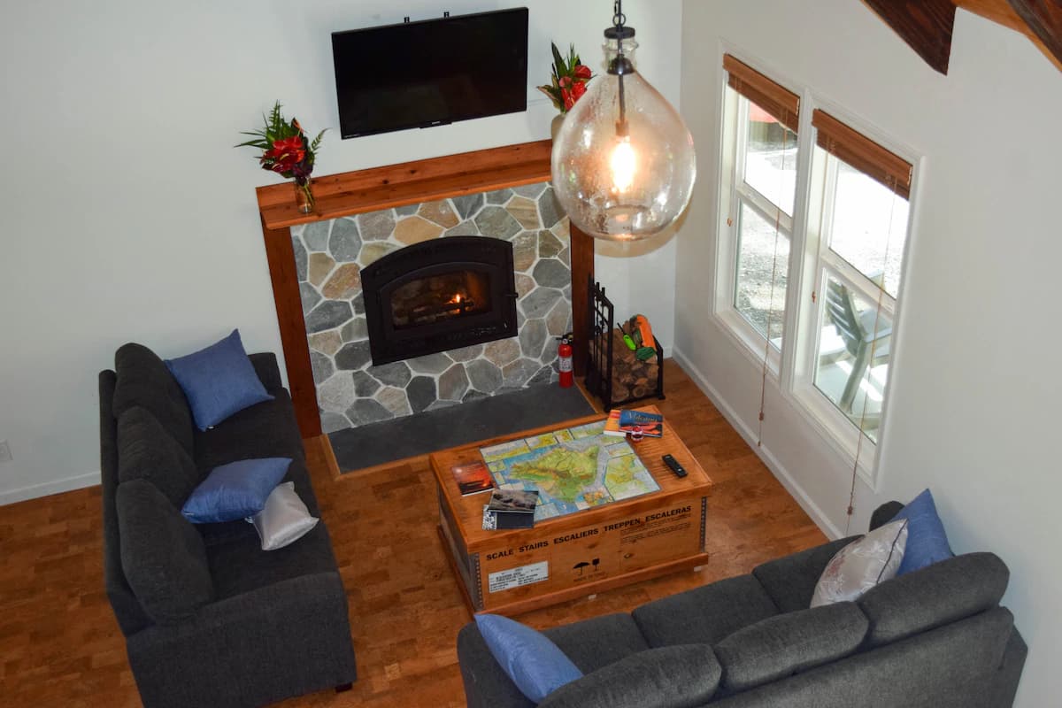 Explorer's Bungalow - Explore Volcanoes NP! - Image 9