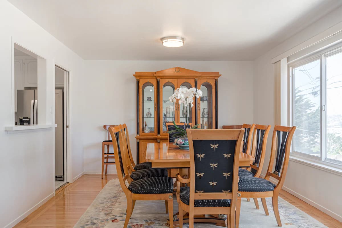 Home in Daly City · ★4.93 · 3 bedrooms · 4 beds · 2 baths - Image 16