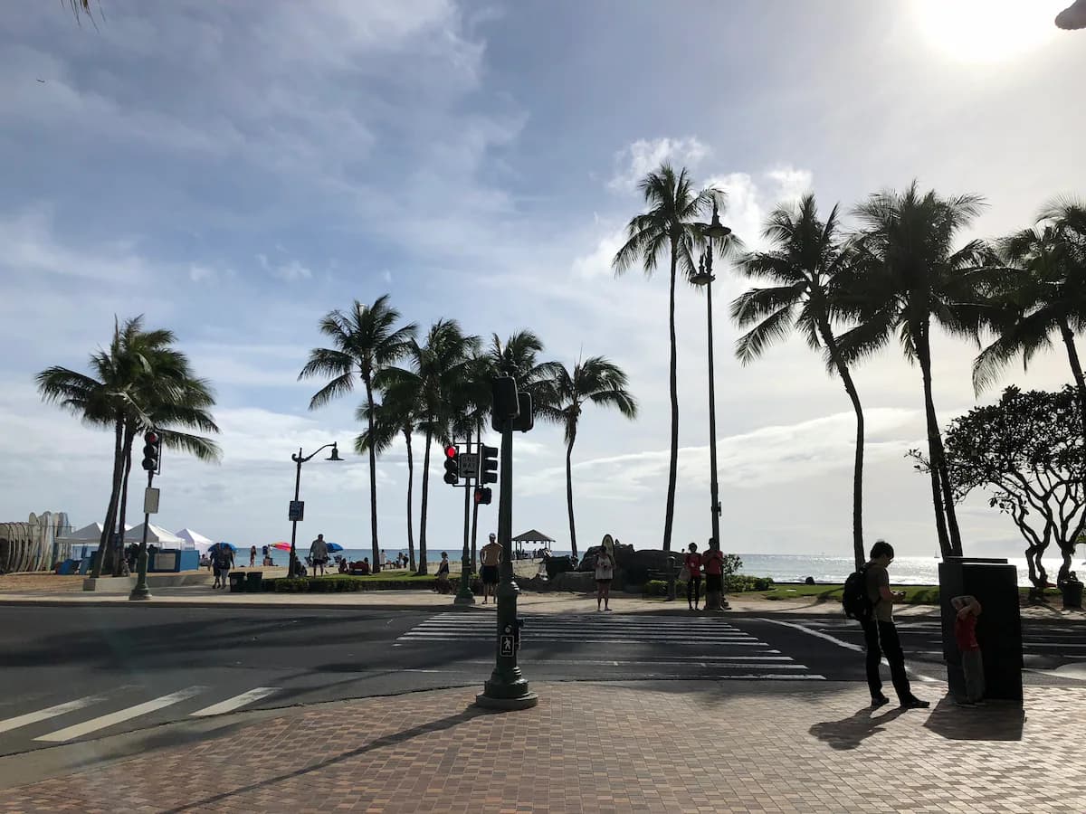 Condo in Honolulu · ★4.86 · Studio · 1 bed · 1 bath - Image 20