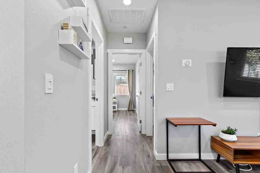 Brand new house in Mountain View - Photo 25