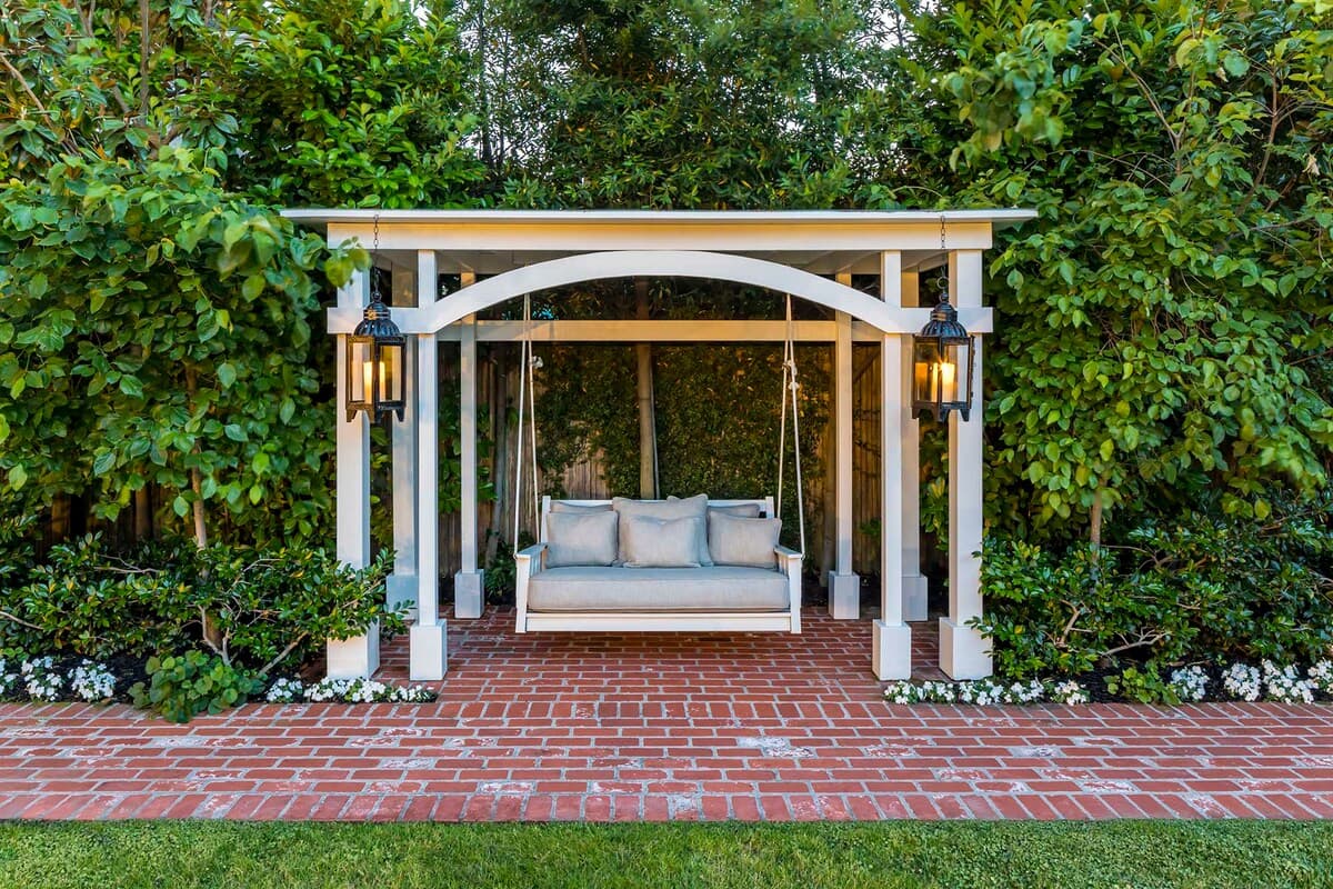 Home in Palo Alto · ★5.0 · 4 bedrooms · 4 beds · 3 baths - Image 33