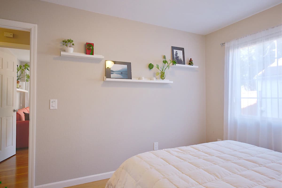 Private Guest Suite, Walk to Downtown & Caltrain - Photo 6