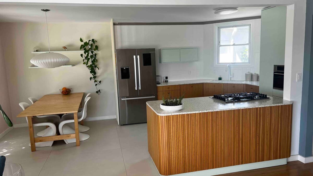 Steps to Ocean Beach, 3BR Family Home - Photo 10