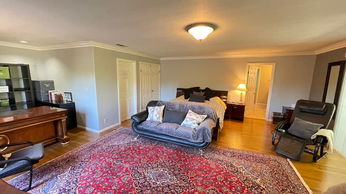Home in West Menlo Park · ★4.89 · 5 bedrooms · 7 beds · 4 baths - Image 68