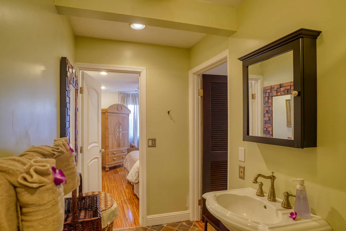 Condo in Wailuku · ★4.75 · 1 bedroom · 1 bed · 1 bath - Image 38