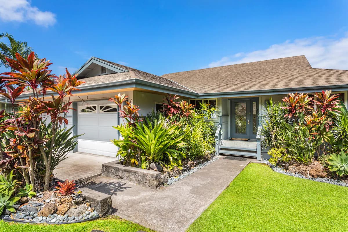 Home in Kailua-Kona · ★4.96 · 3 bedrooms · 3 beds · 3 baths - Image 7