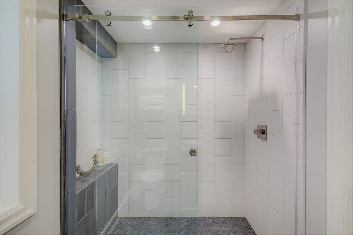 Two Bedroom SF Suite with Private Entrance - Image 13