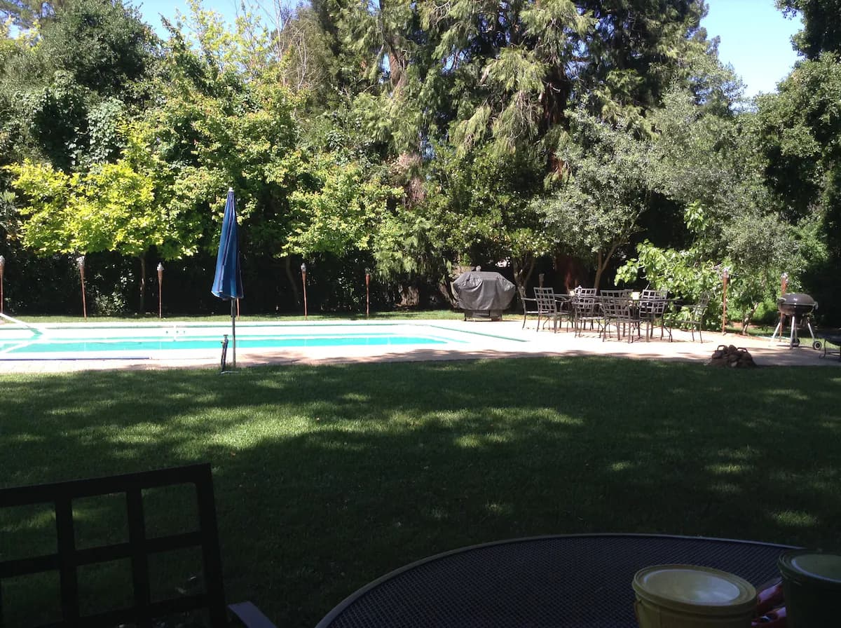 Private Resort Heated Pool, Sauna & Hot Tub - Photo 18