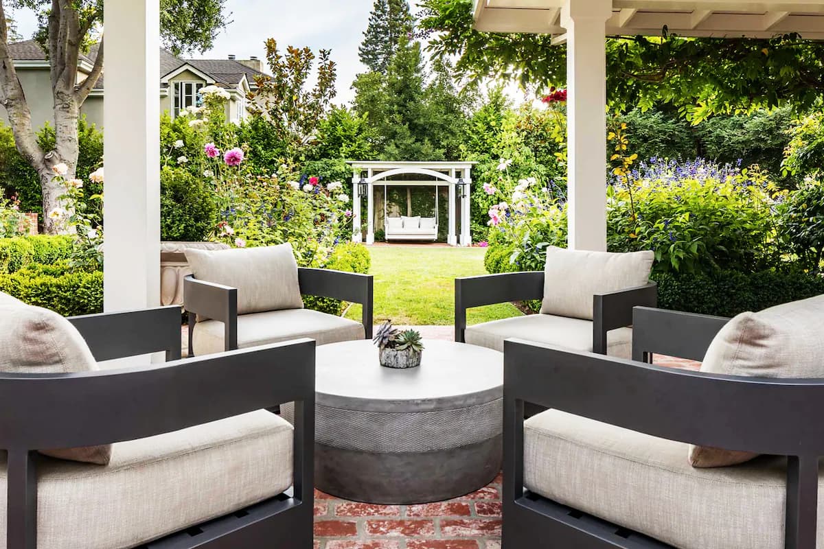 Home in Palo Alto · ★5.0 · 4 bedrooms · 4 beds · 3 baths - Image 19