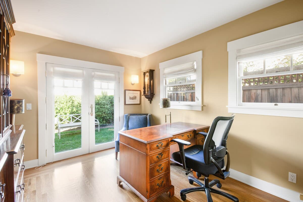 Tudor Gem Near Downtown Palo Alto & Stanford - Photo 16