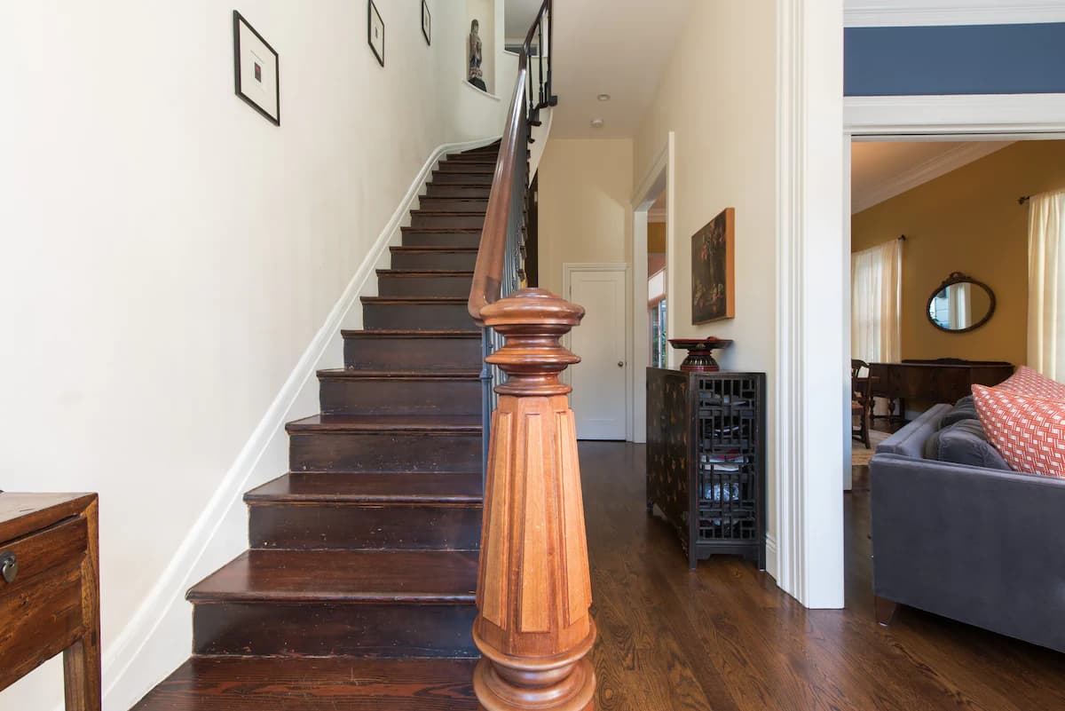 Victorian w/ Hot Tub, EV Charger, 70 TV - Photo 69