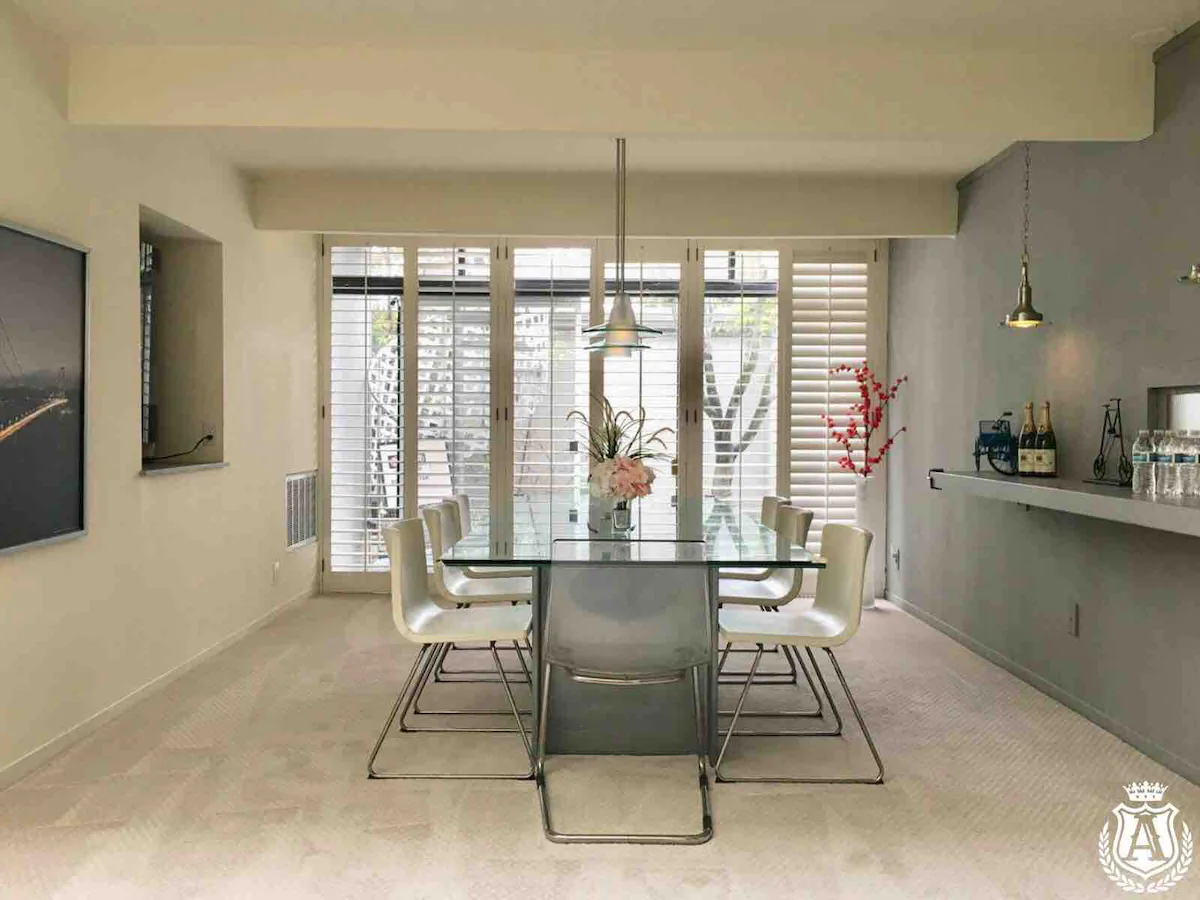 Home in Palo Alto · ★4.74 · 7 bedrooms · 9 beds · 4 baths - Image 15