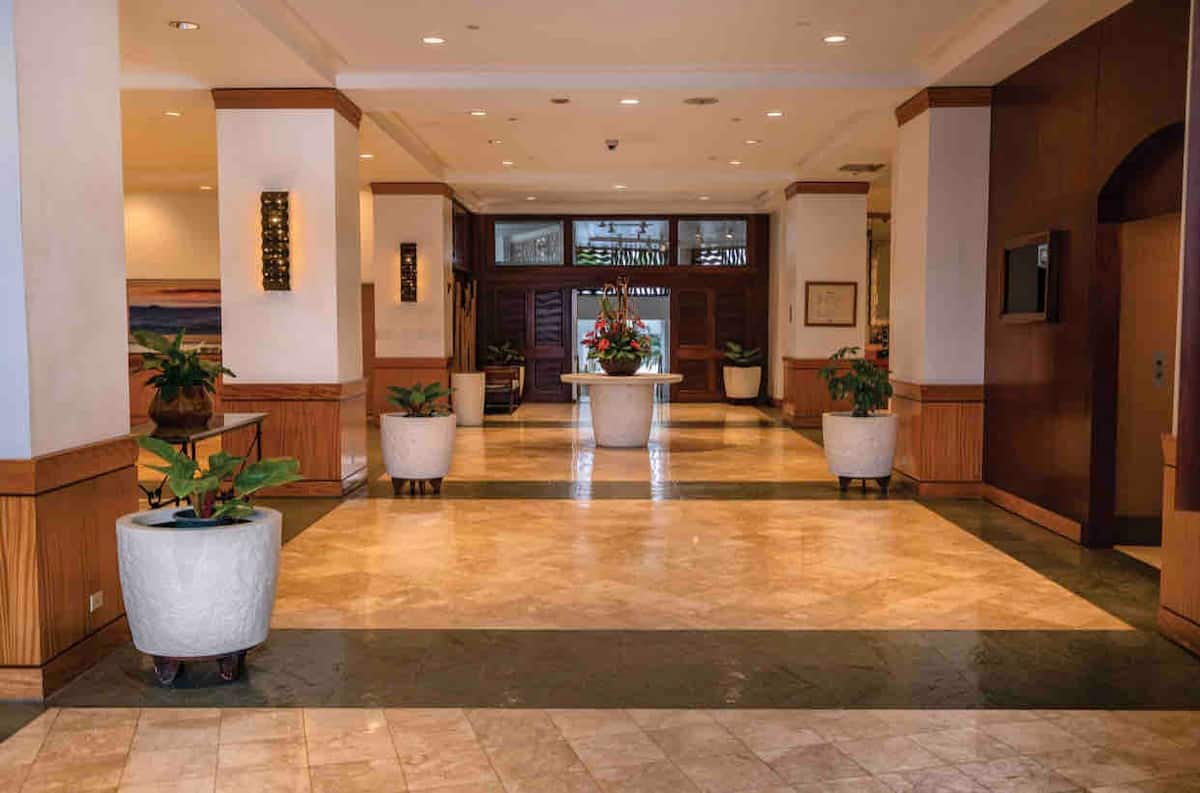Studio Suite at Picturesque Waikiki Resort - Image 11