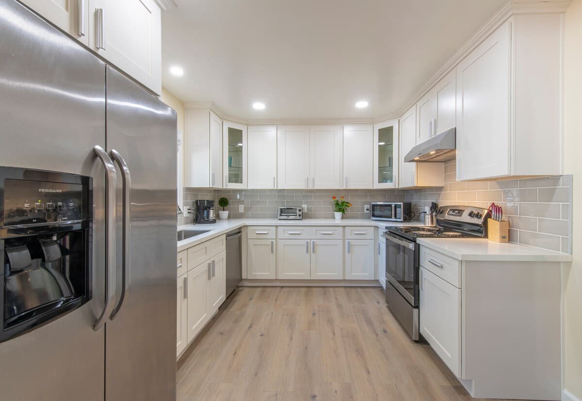 Menlo Park 6BR Near Facebook, 2 Kitchens - Photo 15
