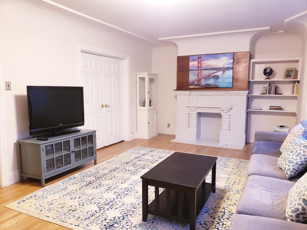 Spacious Sunset Home Near Golden Gate Park & Beach - Photo 3