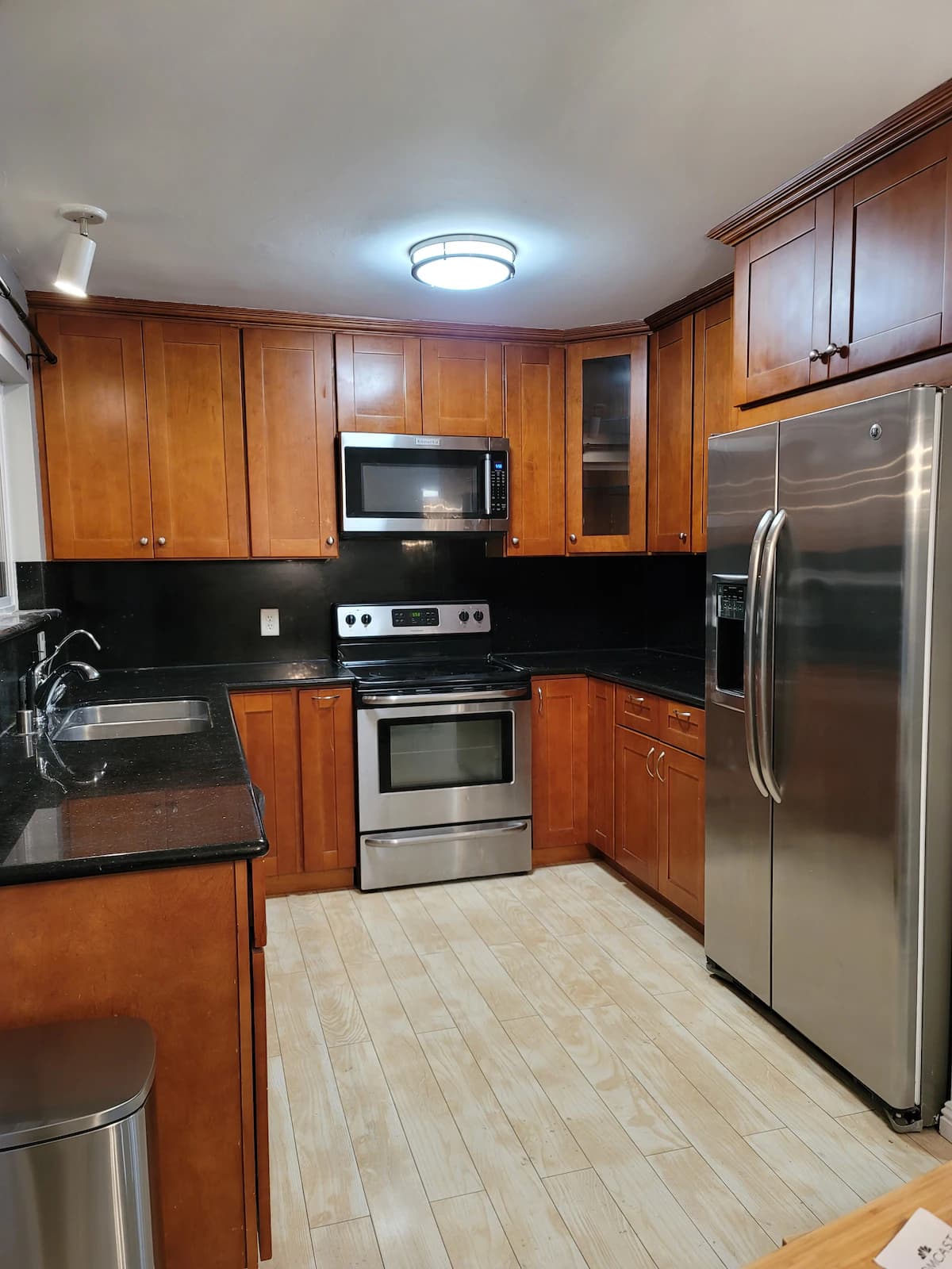 Condo in Palo Alto · ★4.87 · 3 bedrooms · 5 beds · 2 baths - Image 19