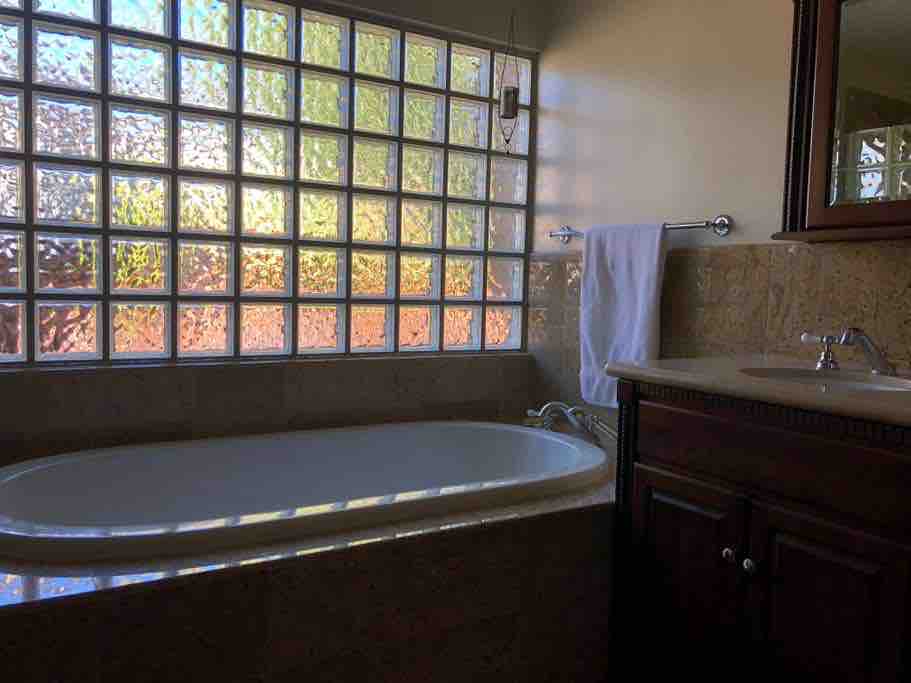 Stanford 5 min, SF/SFO 20-30 min, quiet home - Photo 10