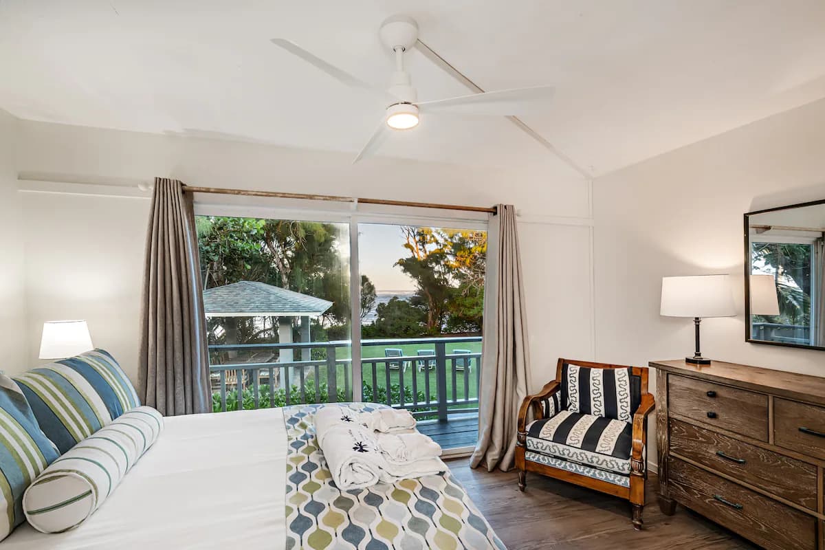 Villa in Kahuku · ★4.75 · 6 bedrooms · 8 beds · 4 private baths - Image 6
