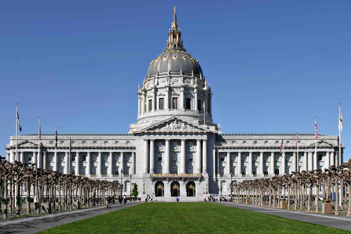 Villa in San Francisco · ★4.95 · 5 bedrooms · 6 beds · 3 baths - Image 60