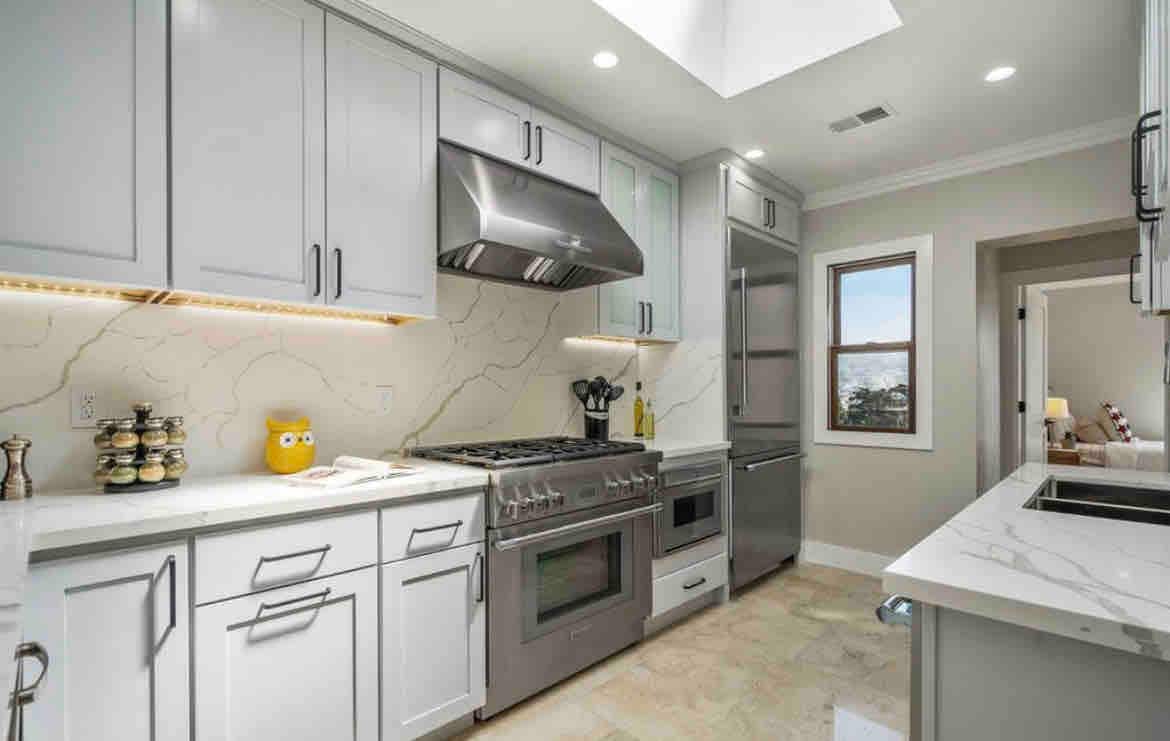 Newly Built 2021 Home, Steps from Balboa Park - Photo 6