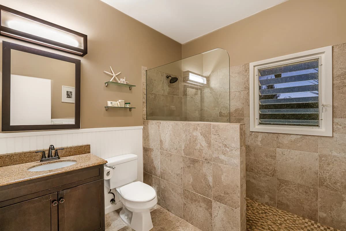 Villa in Kahuku · ★4.75 · 6 bedrooms · 8 beds · 4 private baths - Image 18
